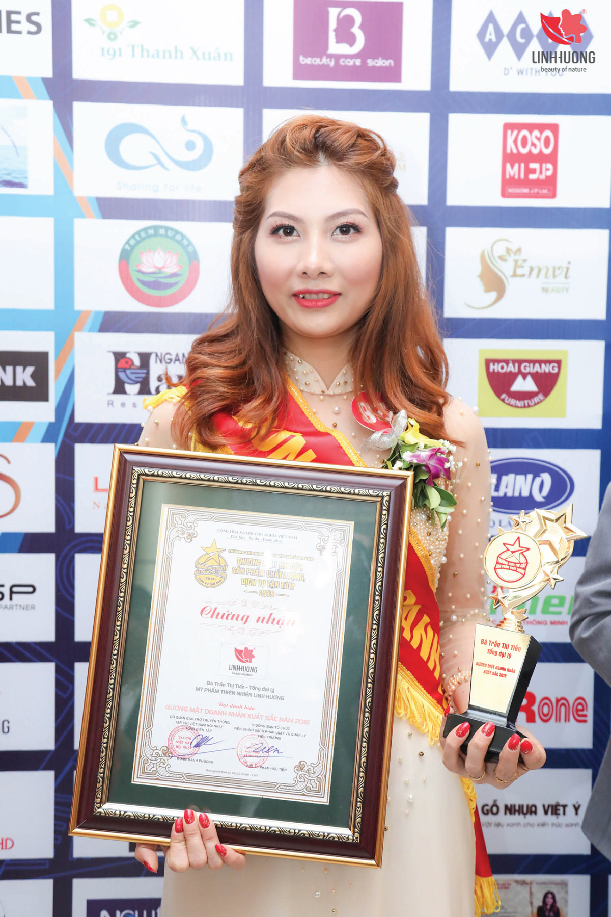 m_phm_linh_hng_nhn_cp_vng_3