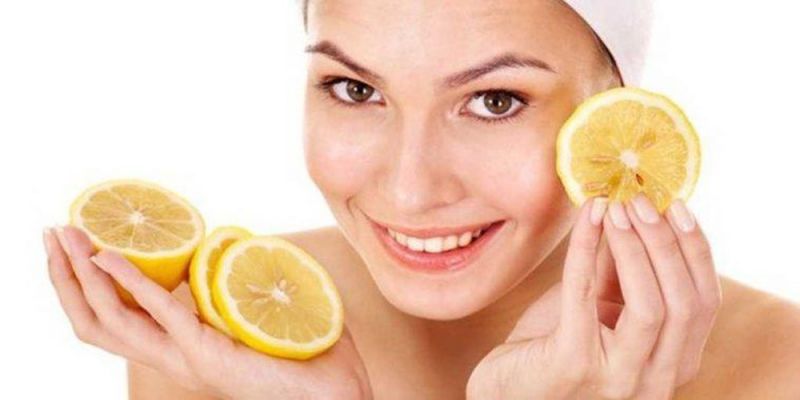 Cách làm giảm vết sưng mụn đỏ cho những ngày quan trọng